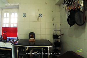 Os Serranos - Madrugada [VDownloader].00_07_26_13.Quadro107_db7266c164d175e265eba228324a74760d1d1535.jpg